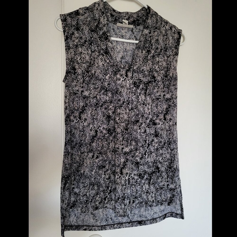 Dana Buchman S Sleeveless Top - Snakeskin Print, Knot Front